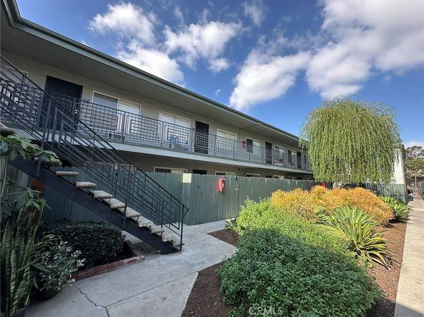 9240 Palm Street, Bellflower CA 90706