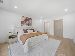 1676 W 24th, Los Angeles CA 90007