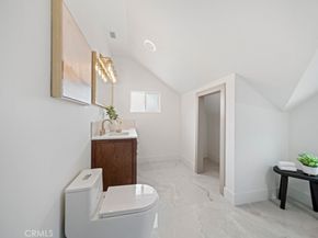 1676 W 24th, Los Angeles CA 90007