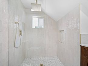 1676 W 24th, Los Angeles CA 90007