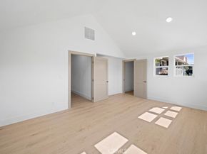 1676 W 24th, Los Angeles CA 90007