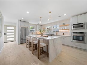 1676 W 24th, Los Angeles CA 90007