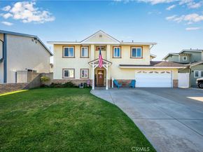 10211 Aqueduct Drive, Cypress CA 90630
