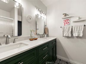 1200 Gaviota 104, Long Beach CA 90813