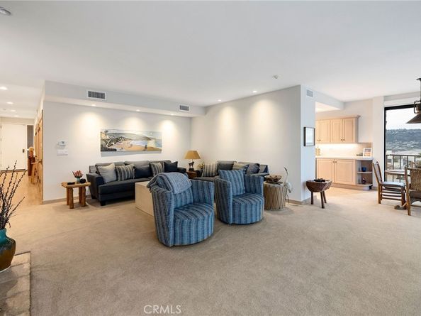 727 Esplanade 302, Redondo Beach CA 90277