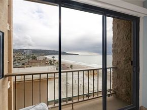 727 Esplanade 302, Redondo Beach CA 90277