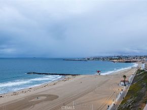727 Esplanade 302, Redondo Beach CA 90277