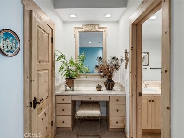 727 Esplanade 302, Redondo Beach CA 90277