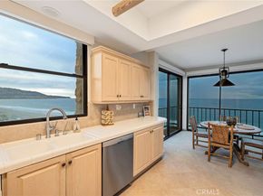 727 Esplanade 302, Redondo Beach CA 90277