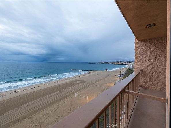 727 Esplanade 302, Redondo Beach CA 90277