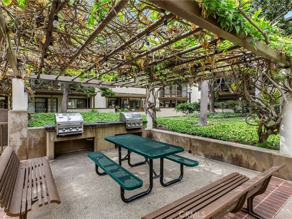 2571 Plaza del Amo 310, Torrance CA 90503