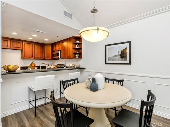 2571 Plaza del Amo 310, Torrance CA 90503