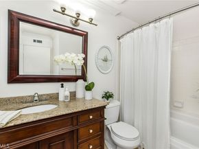 2571 Plaza del Amo 310, Torrance CA 90503