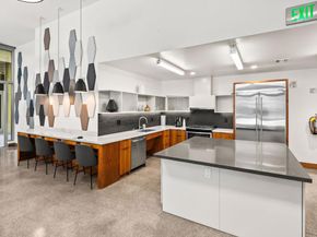 321 10Th Avenue 201, San Diego CA 92101