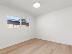 13751 Powers Rd, Poway CA 92064