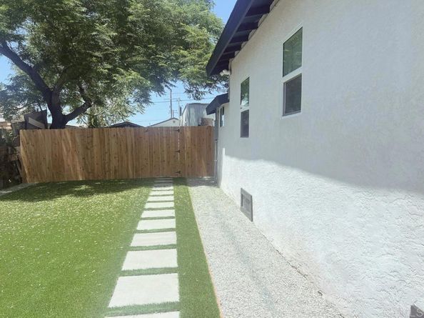 220 Southlook Avenue, San Diego CA 92113