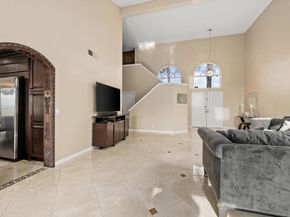 2450 Sawgrass St, El Cajon CA 92019