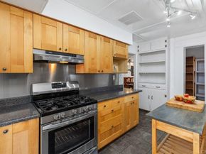 12736 Castle Court Drive, Lakeside CA 92040