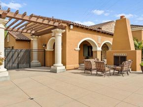 2712 Villas Way, San Diego CA 92108