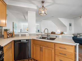 9230 Lake Murray Boulevard F, San Diego CA 92119