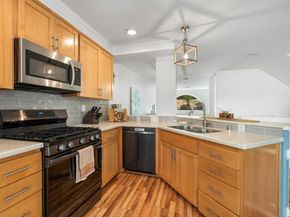 9230 Lake Murray Boulevard F, San Diego CA 92119