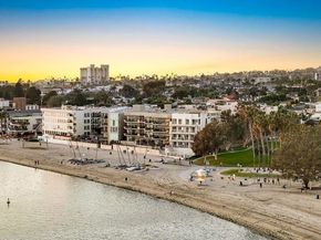 1251 Parker Pl. 2J, San Diego CA 92109