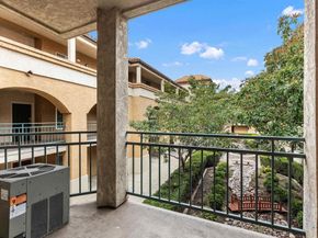 2050 camino de la reina 203, San Diego CA 92108