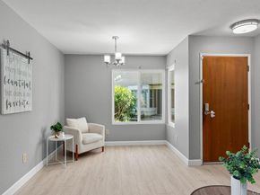 7290 Oakham Way, San Diego CA 92139