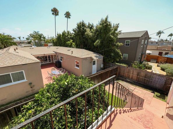 4662  4664 Bancroft, San Diego CA 92116