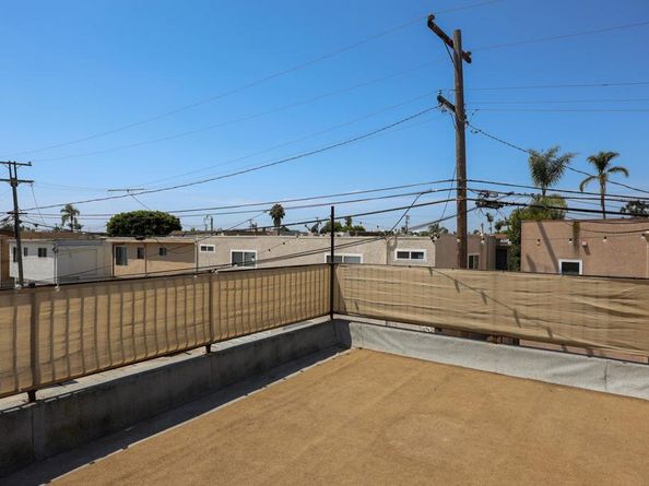 4662  4664 Bancroft, San Diego CA 92116