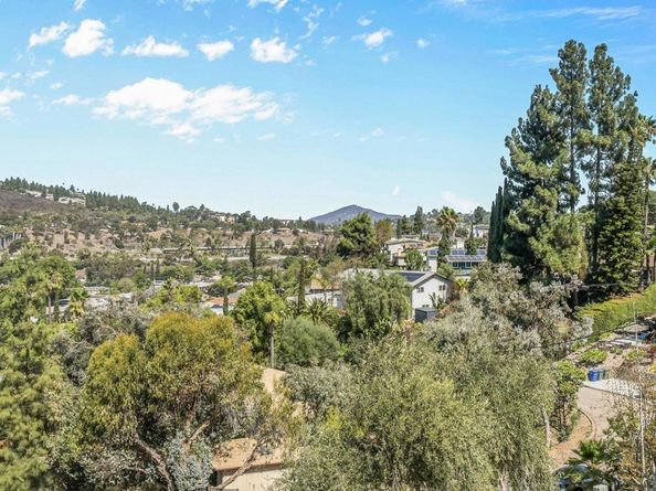 8659 GOLF Drive, Spring Valley CA 91977
