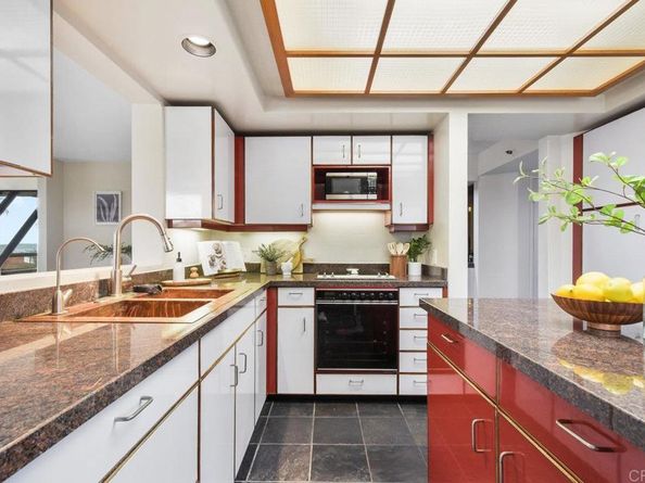 230 W Laurel Street 506, San Diego CA 92101