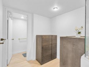 230 W Laurel Street 506, San Diego CA 92101