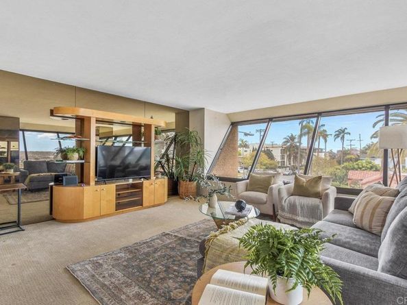 230 W Laurel Street 506, San Diego CA 92101