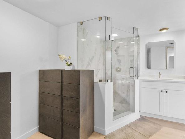 230 W Laurel Street 506, San Diego CA 92101