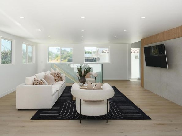 3231 Hawk Street, San Diego CA 92103