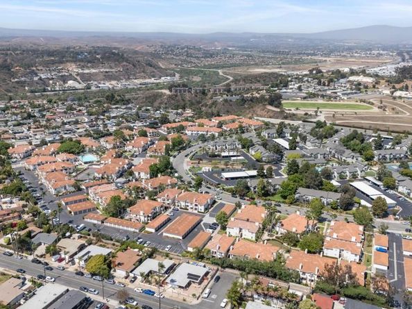 415 Stoney Point Way 106, Oceanside CA 92058