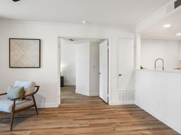 415 Stoney Point Way 106, Oceanside CA 92058