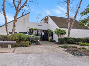 1280 River Vista Row 122, San Diego CA 92111