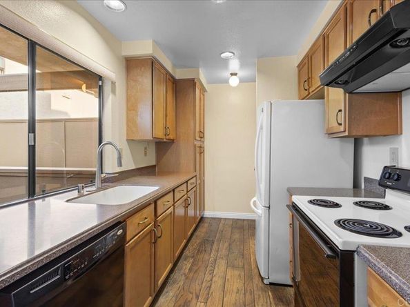 1280 River Vista Row 122, San Diego CA 92111