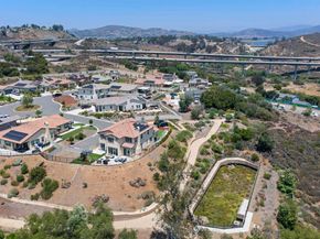8304 The Grant Place, Bonita CA 91902
