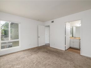2536 White Oak Pl 2, Escondido CA 92027