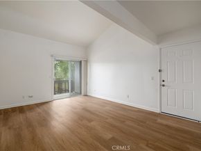 2536 White Oak Pl 2, Escondido CA 92027