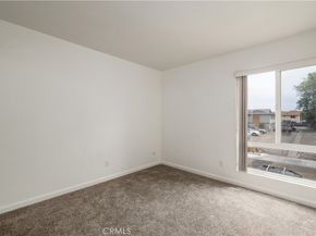 2536 White Oak Pl 2, Escondido CA 92027