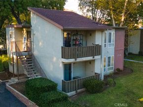 2536 White Oak Pl 2, Escondido CA 92027