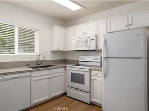 2536 White Oak Pl 2, Escondido CA 92027