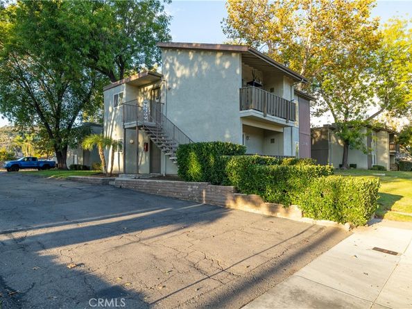 2536 White Oak Pl 2, Escondido CA 92027