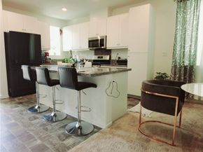 5604 Altamura Way 10, Fontana CA 92336