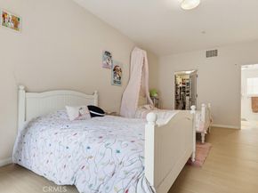 851 N San Vicente Boulevard 110, West Hollywood CA 90069