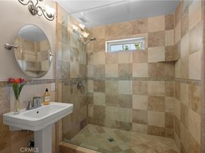 1406 W Valleyheart, Burbank CA 91506